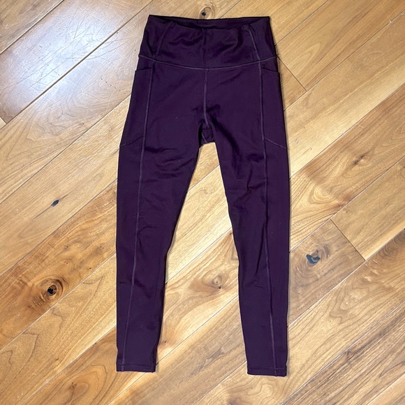 Victoria’s Secret Leggings *WITH POCKETS* - Picture 1 of 4